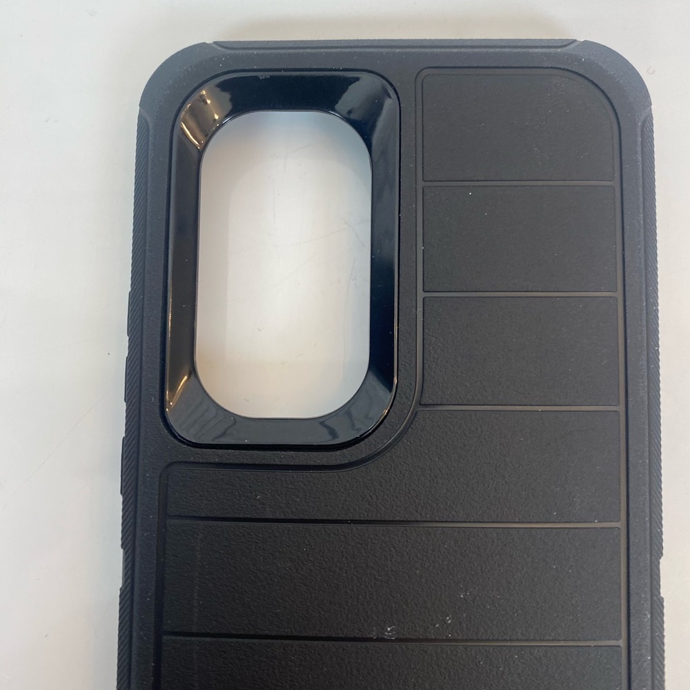 OtterBox Defender Pro Series Case for Motorola Edge (2022) - Black Hard Shell - Picture 2 of 6